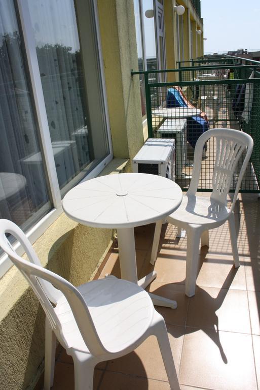 Sunny Varshava Hotel Golden Sands Værelse billede